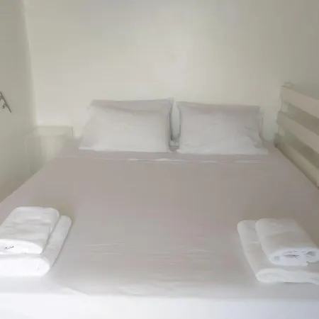 Christi Panormos (Mykonos)
